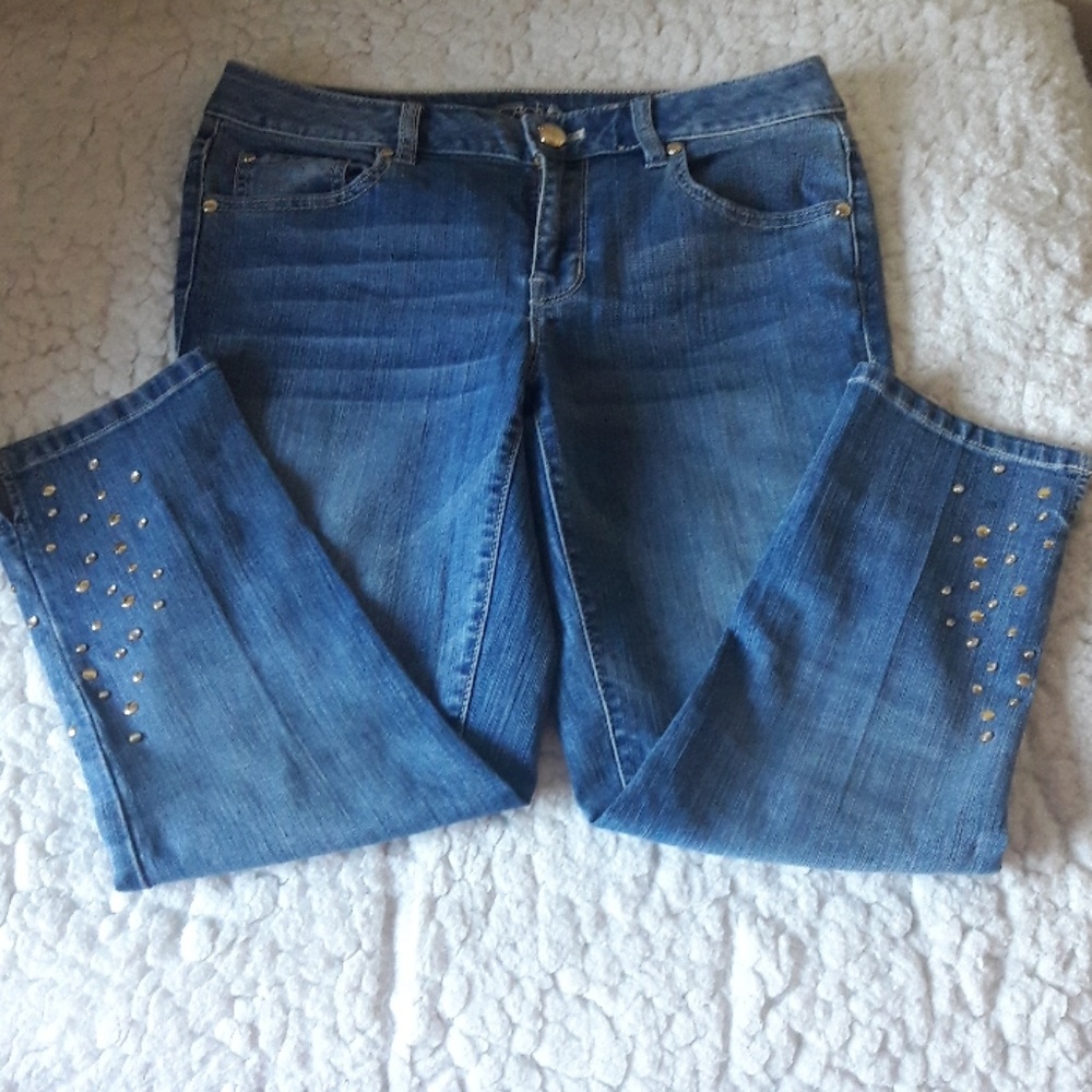 Cache Crop Jeans - image 7
